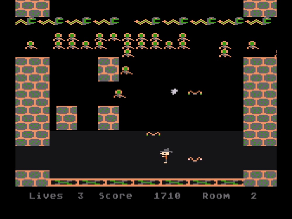 Gameplay of Shamus: Case II for Atari 8 Bit